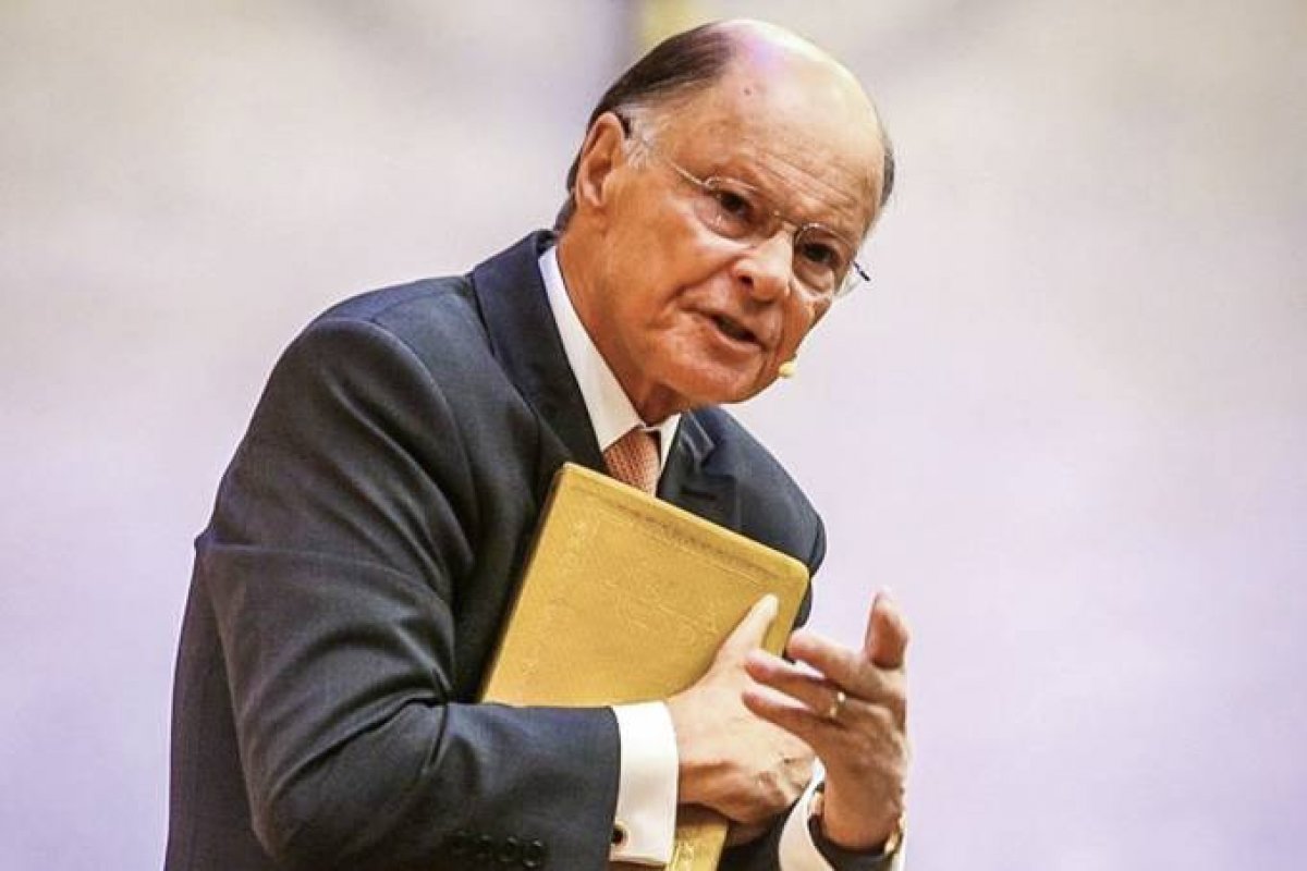 Bispo Edir Macedo revela que foi curado do novo coronavírus e fez uso da hidroxocloroquina