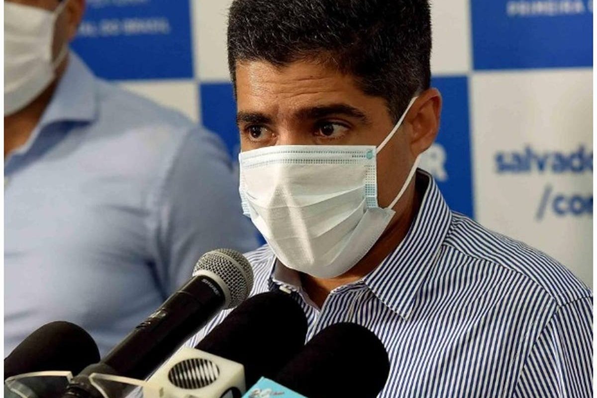 "Se Bolsonaro fosse sério,  ja teríamos voltado as atividades", diz ACMNeto