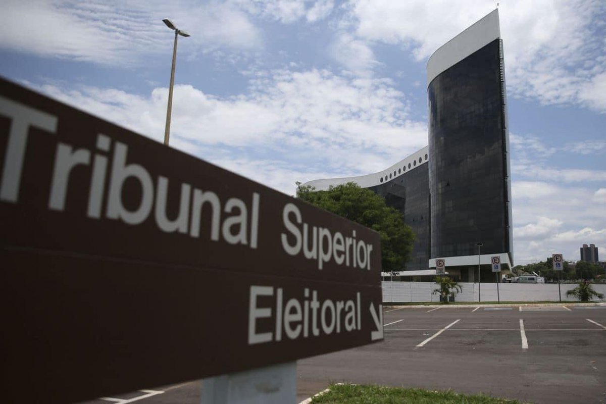 Diretórios partidários deixam de apresentar contas à Justiça Eleitoral 
