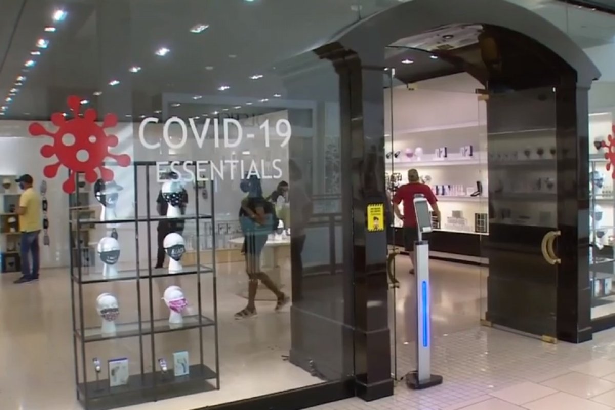 Miami ganha loja de máscaras batizada de Covid-19 