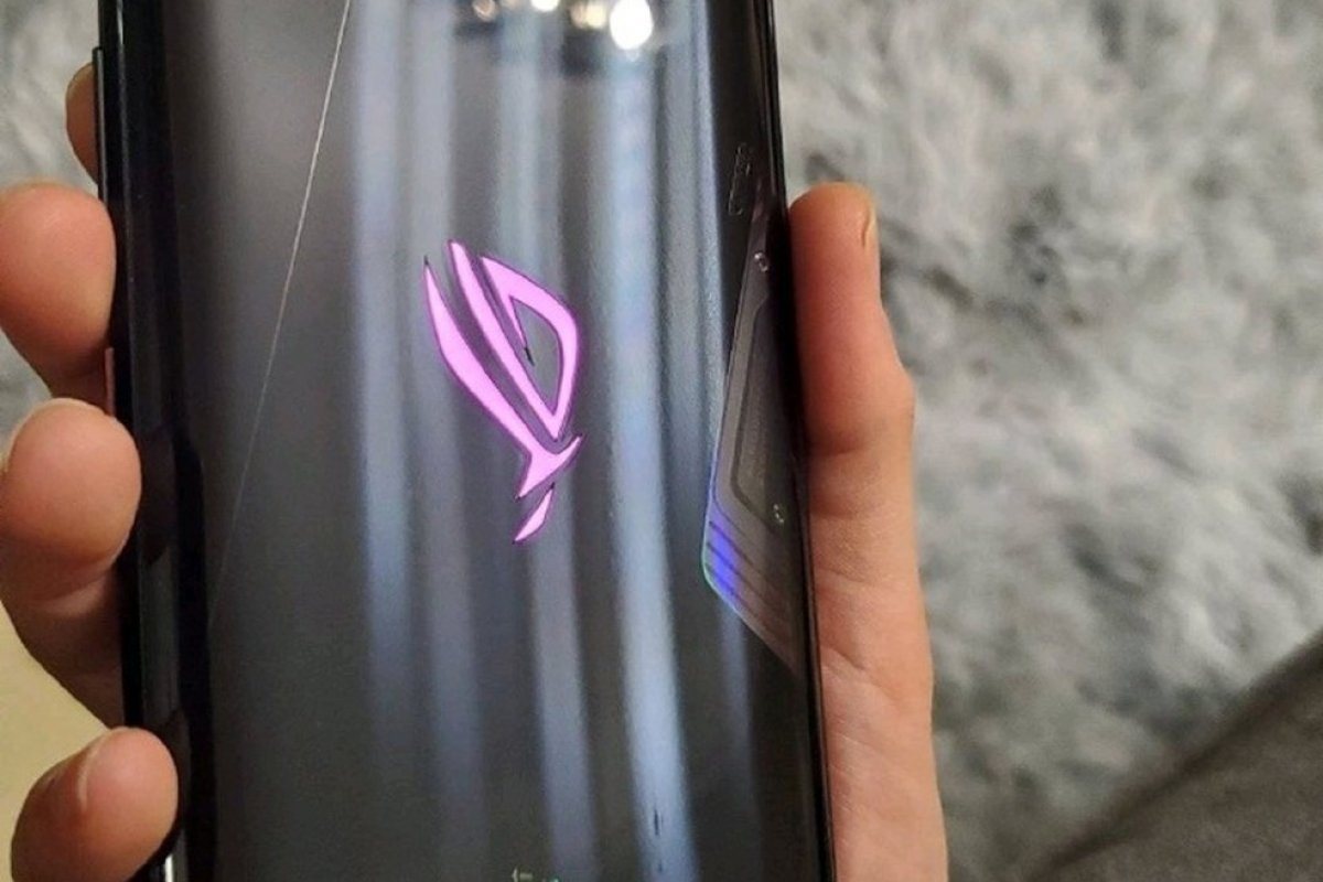 Celular gamer: ROG Phone 3 tem informações vazadas na web