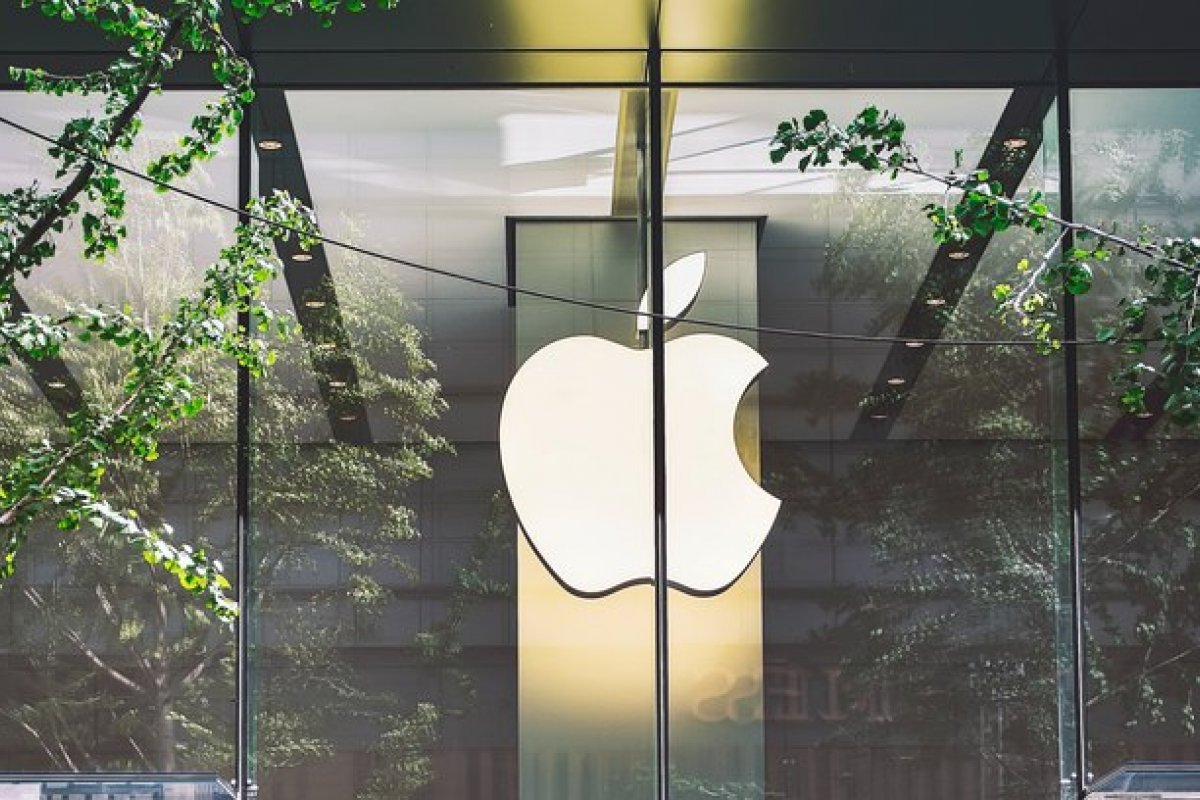 Analista diz que iPhone 12 pode ter versão 'baratinha' 