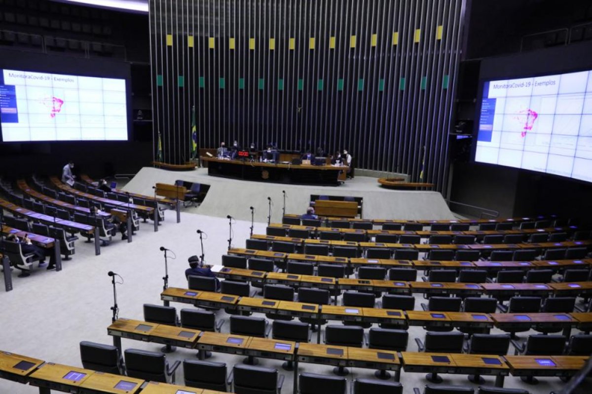 Câmara deve votar hoje PL que altera Código de Trânsito
