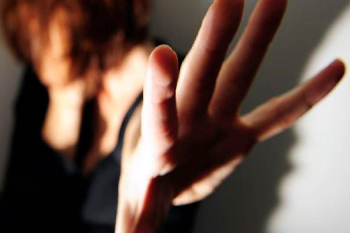 Câmara aprova código secreto para ajudar mulheres agredidas durante pandemia