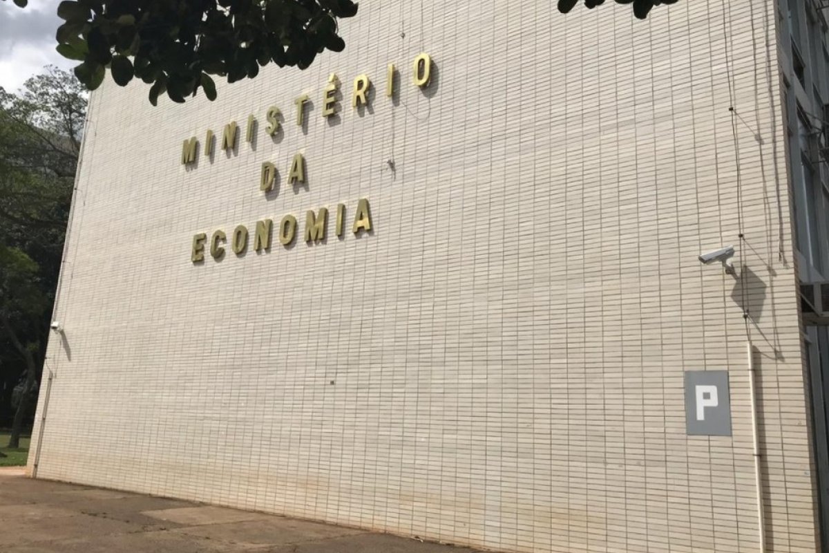 Levantamento aponta que Brasil deve colher sua primeira década de recessão