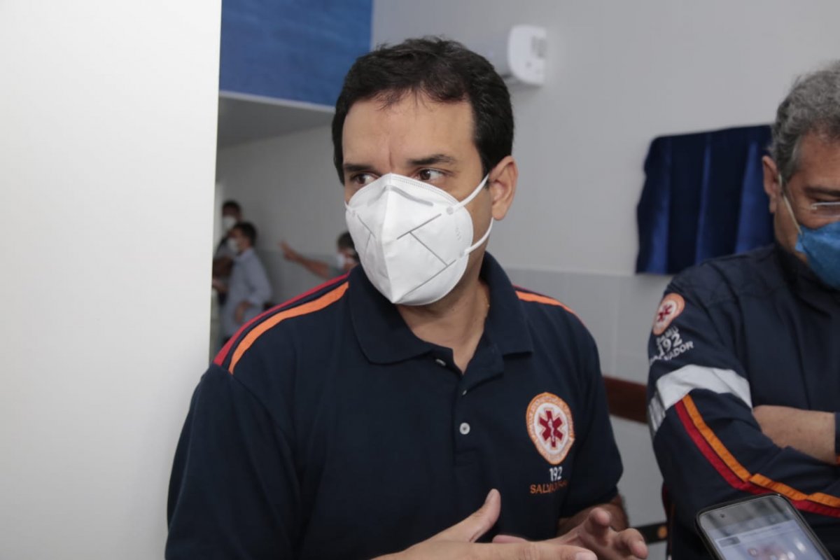 "Conseguimos por doação mais respiradores do que compramos", disse Leo Prates sobre doação de respiradores
