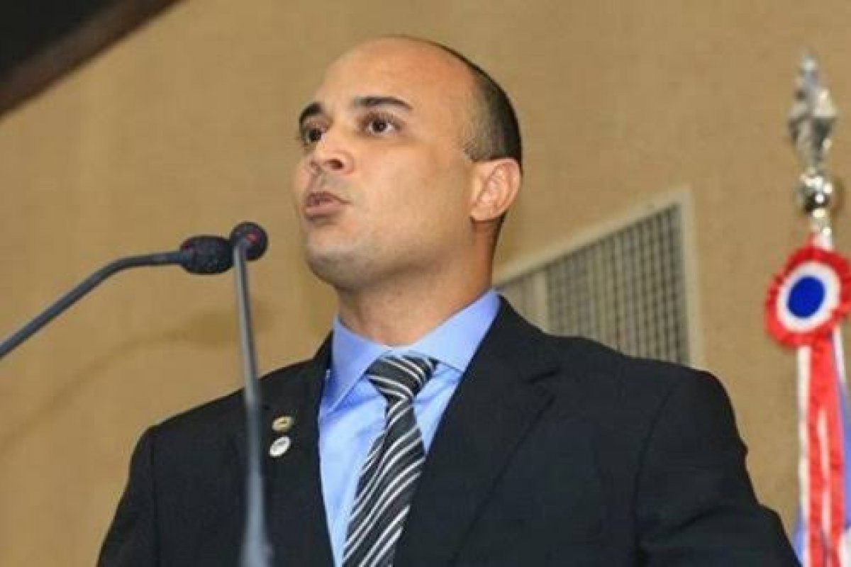 "Sabemos que a administração pública é responsável por gastos elevados", afirma Capitão Alden