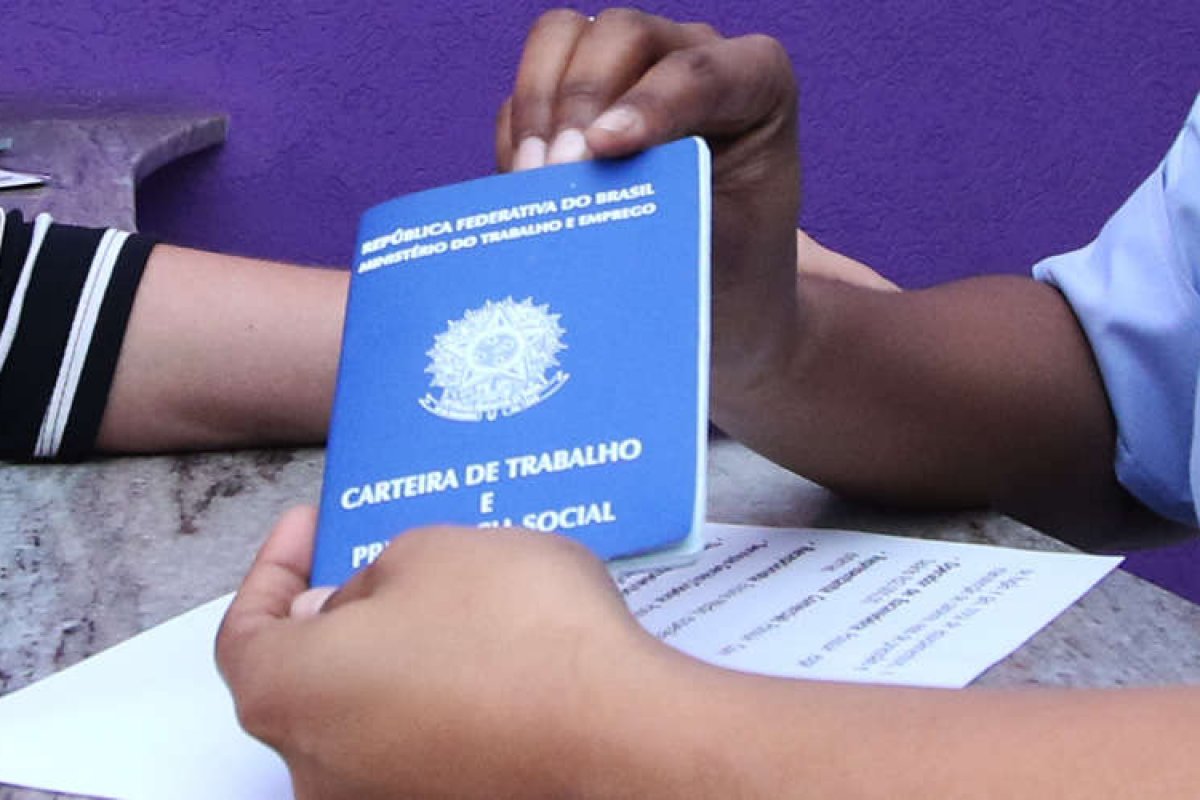 SineBahia divulga vagas de trabalho em Salvador para segunda (15)