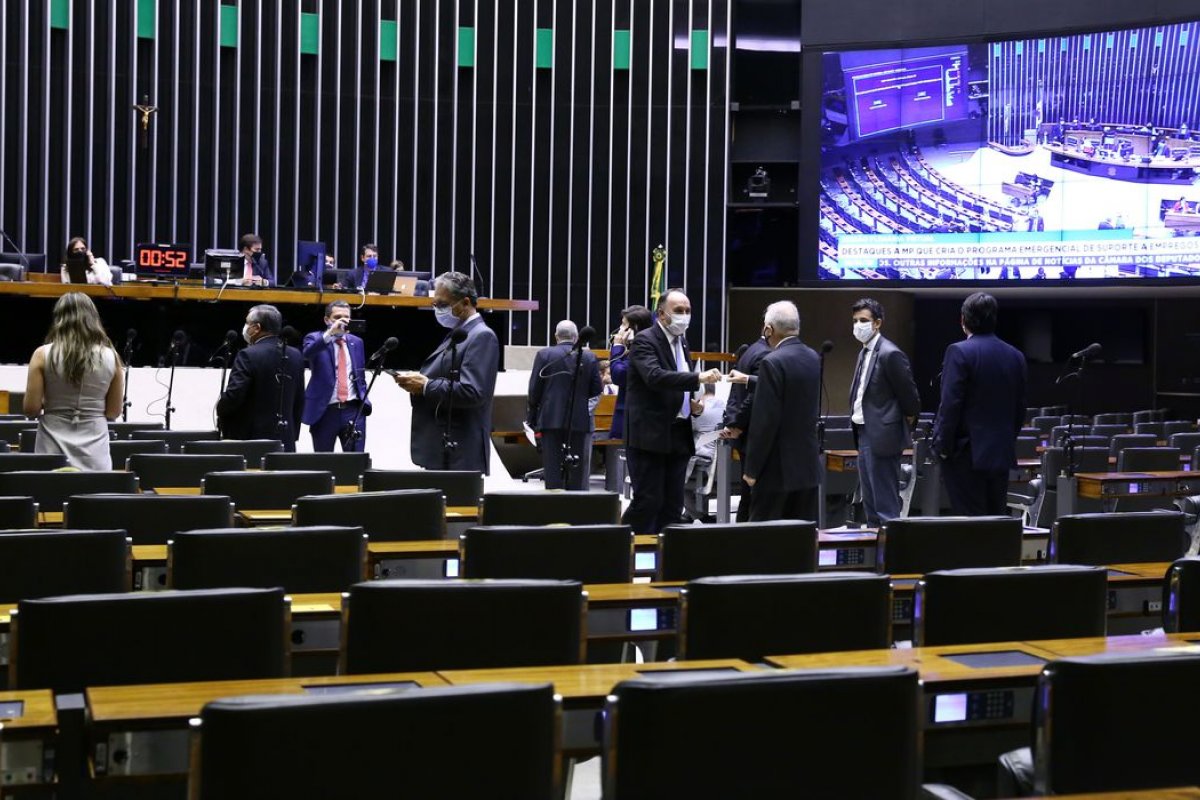 Câmara aprova linha de crédito de R$ 34 bi para pequenas empresas