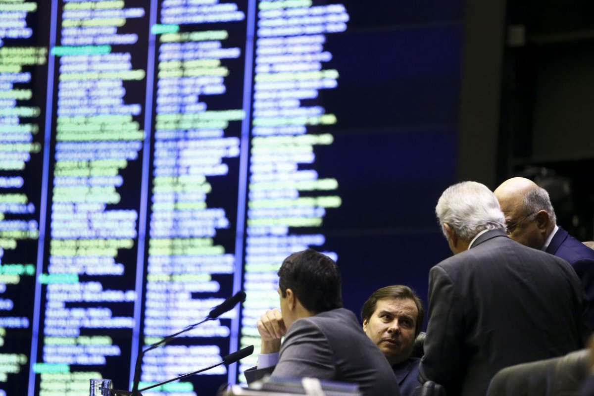 Confira os principais pontos aprovados da Reforma da Previdência em primeiro turno
