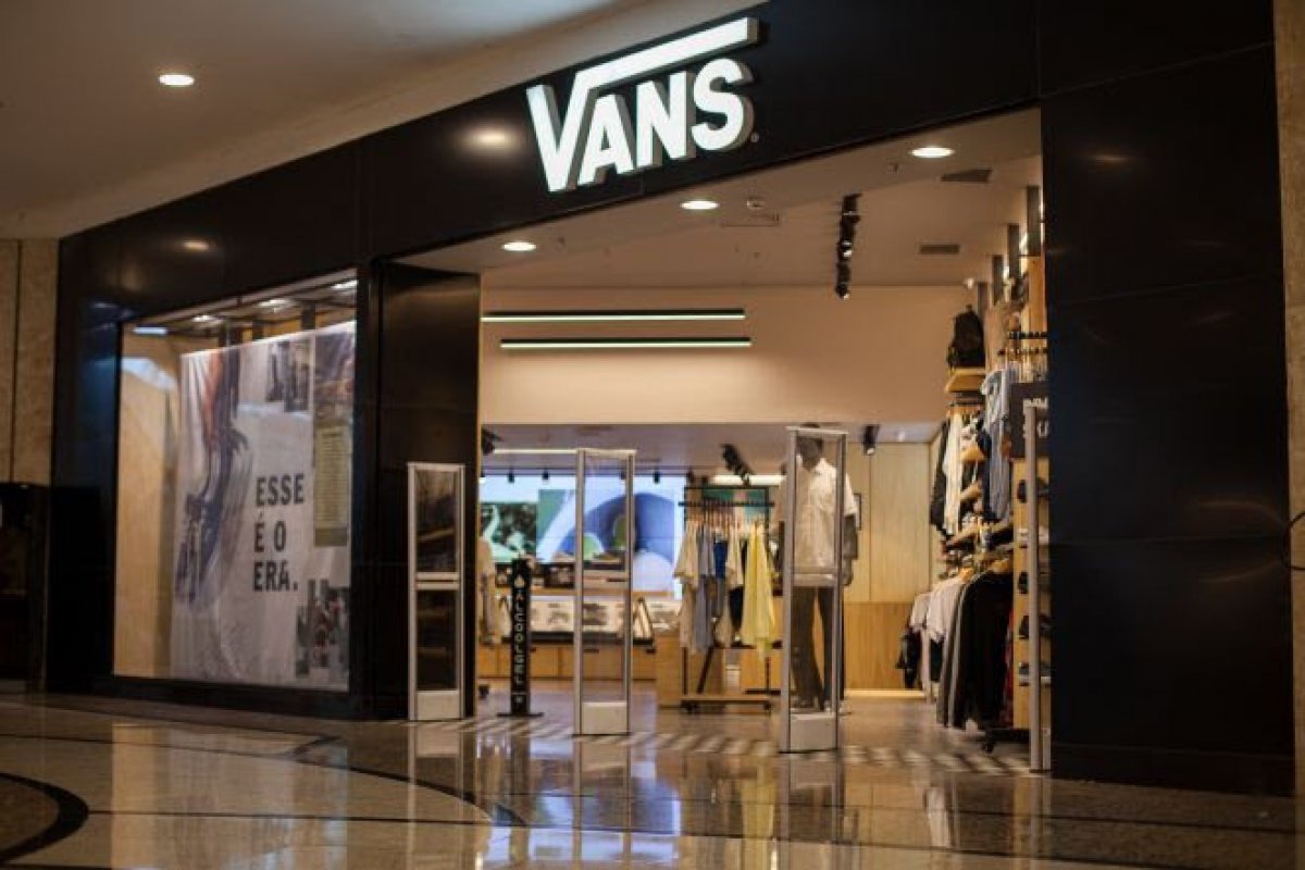 Retomando seu plano de expansão no Brasil , Vans inaugura sua primeira loja no Rio de Janeiro