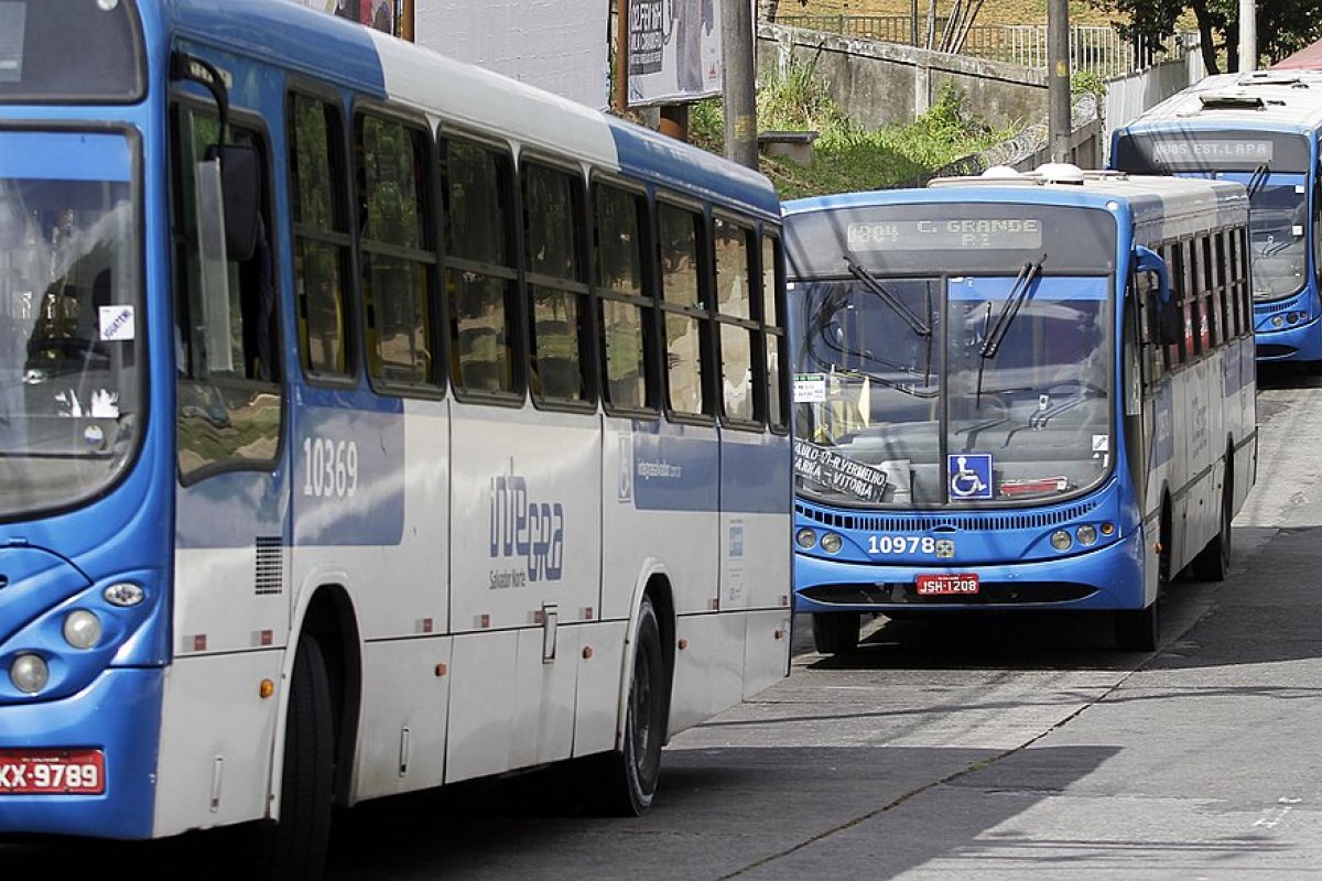 Semob anuncia mudança em 23 linhas de ônibus em Salvador