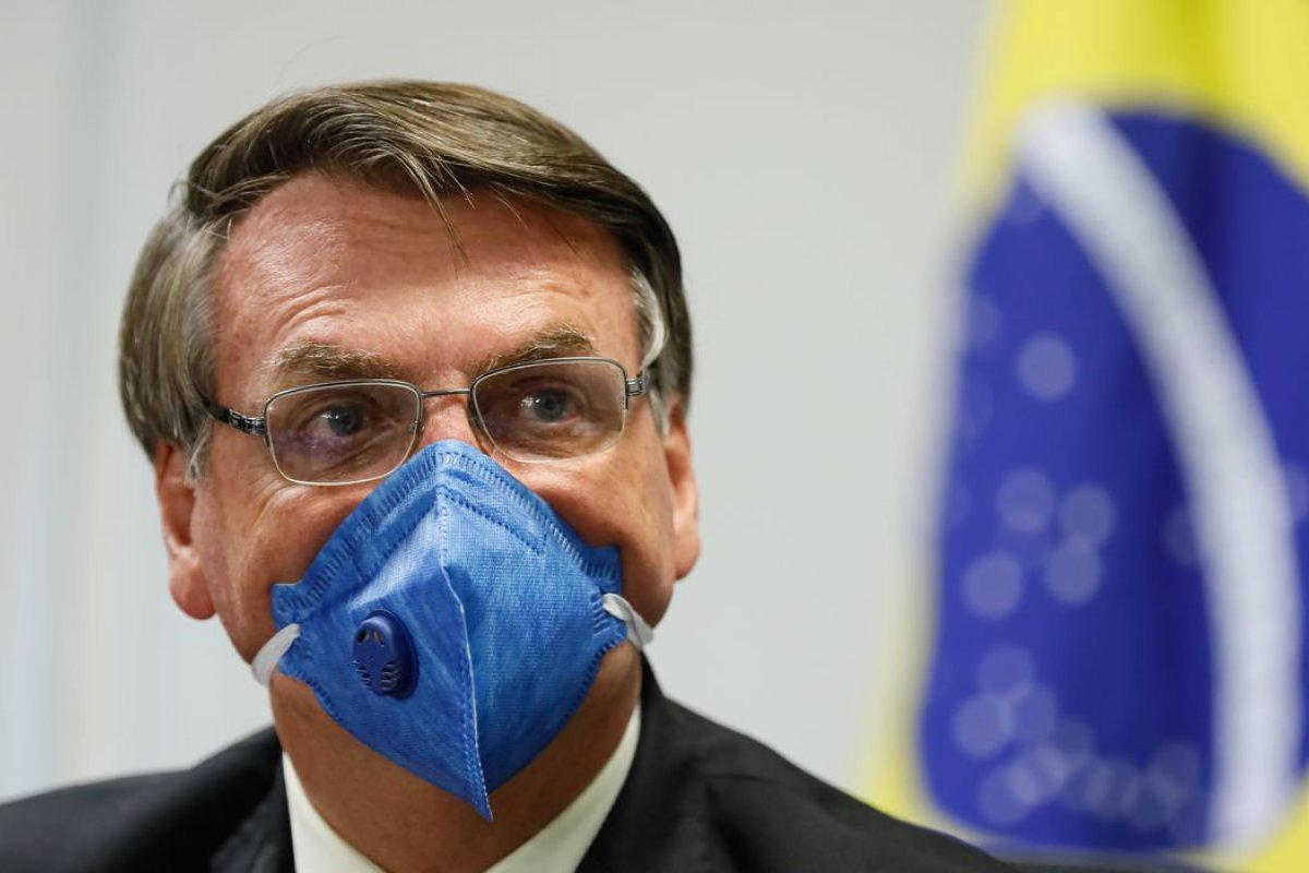 Bolsonaro veta ampliação da desoneração da folha de pagamentos