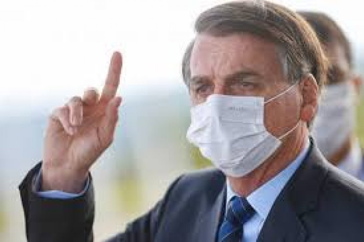 Resultado de exame de Bolsonaro indica positivo para coronavírus