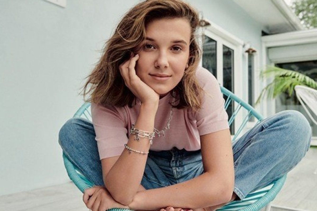 Millie Bobby Brown é o rosto da nova campanha da Pandora 
