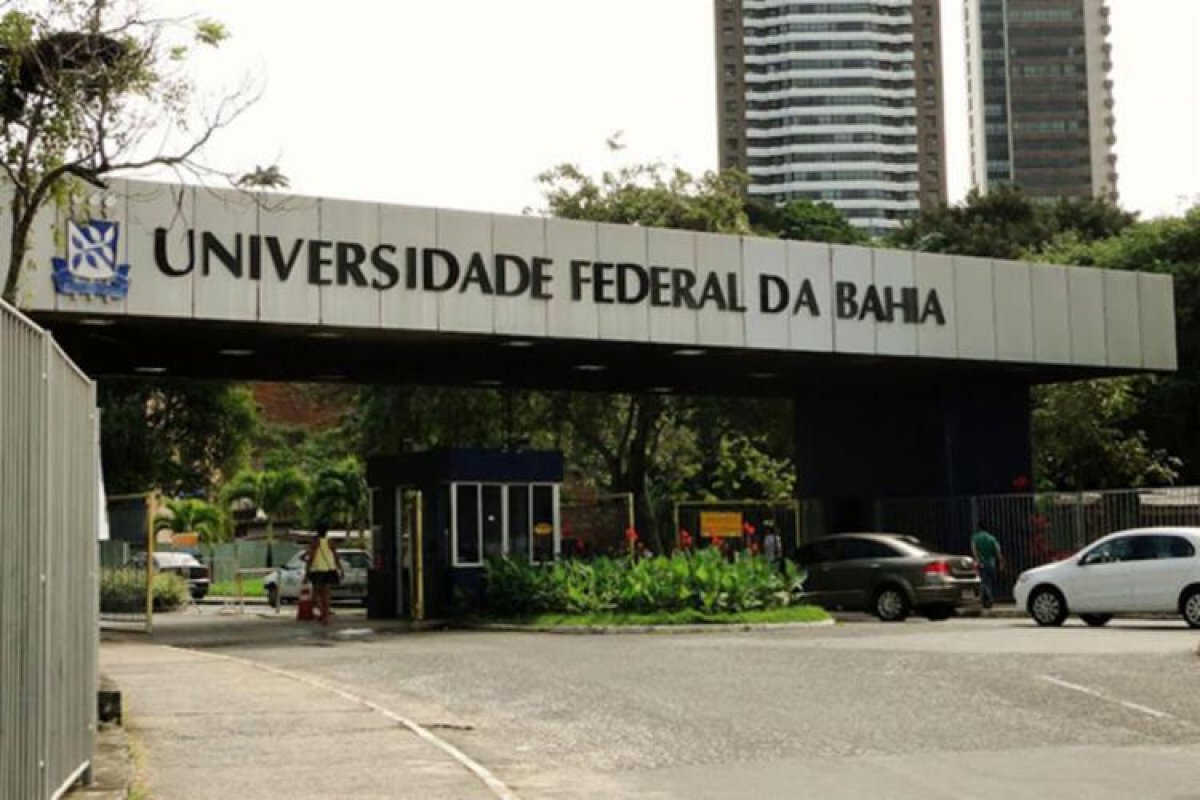 Com aulas suspensas, Ufba apresenta proposta de semestre suplementar