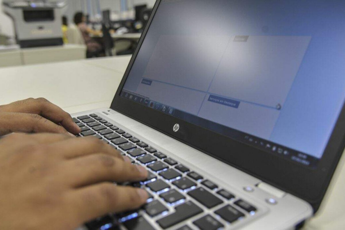Universidade oferece cursos gratuitos para estudantes de diversas áreas