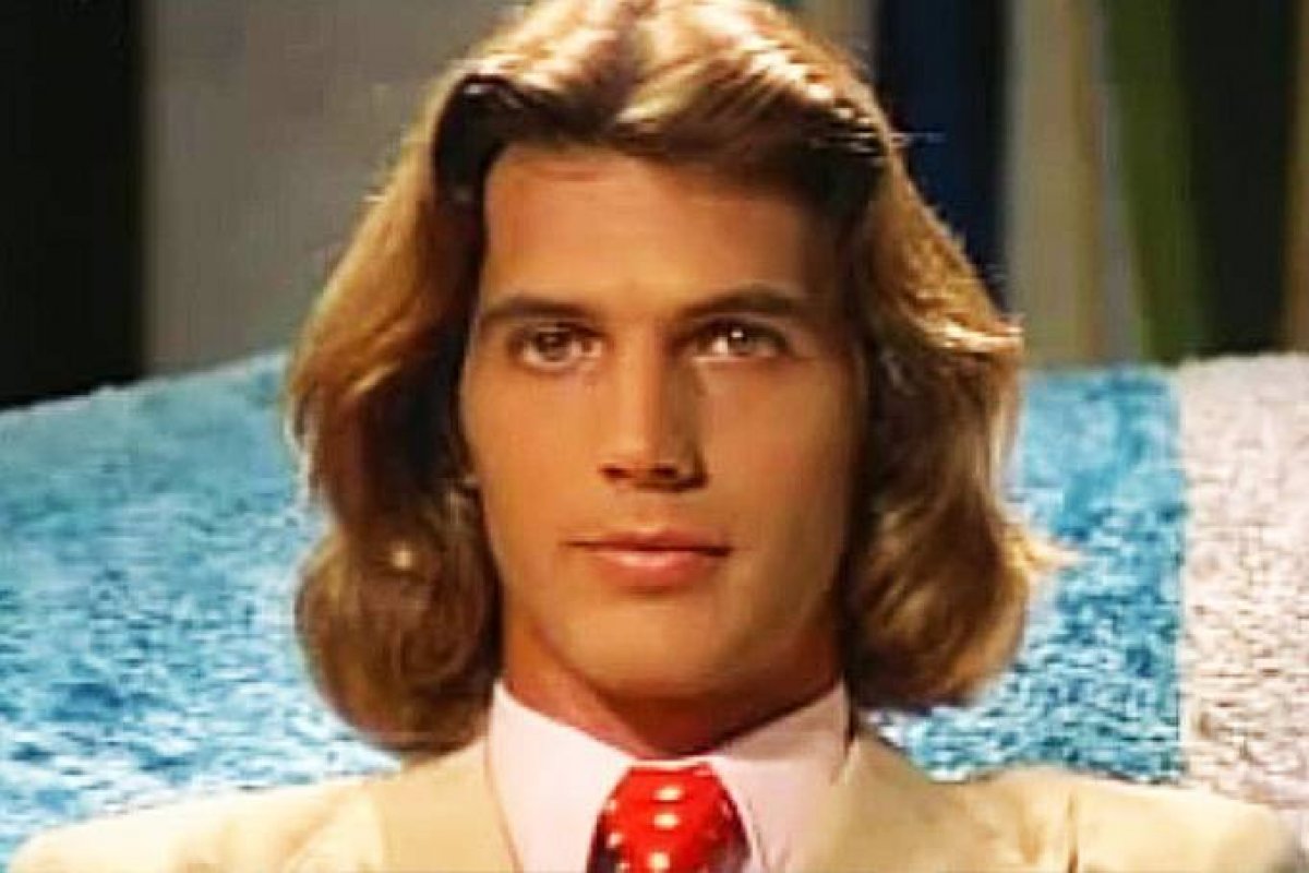 Eleito o homem mais bonito do Brasil na década de 70, Pedrinho Aguinaga prepara biografia 