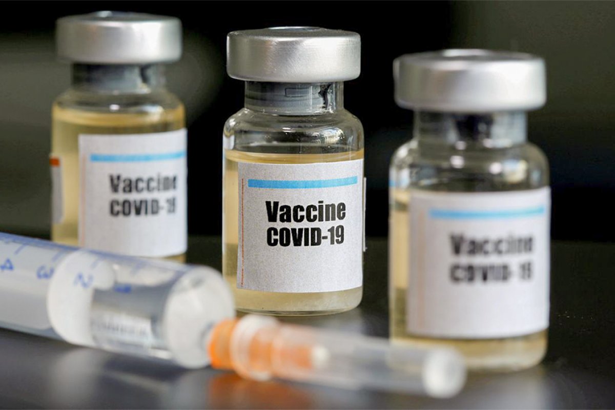 Testes da vacina de Oxford contra a Covid-19 é segura e responde com imunização ao vírus