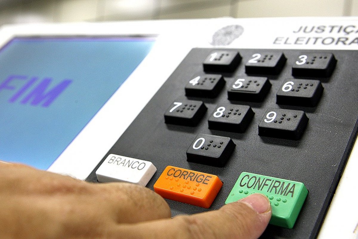 TSE vai pagar R$ 241 milhões em urnas que só serão utilizadas nas eleições de 2022
