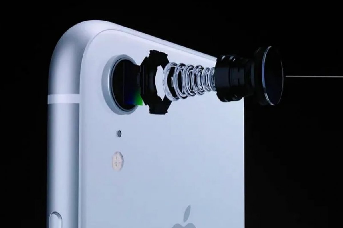 Iphone deve ganhar câmera com lente periscópica em 2022, prevê analista 