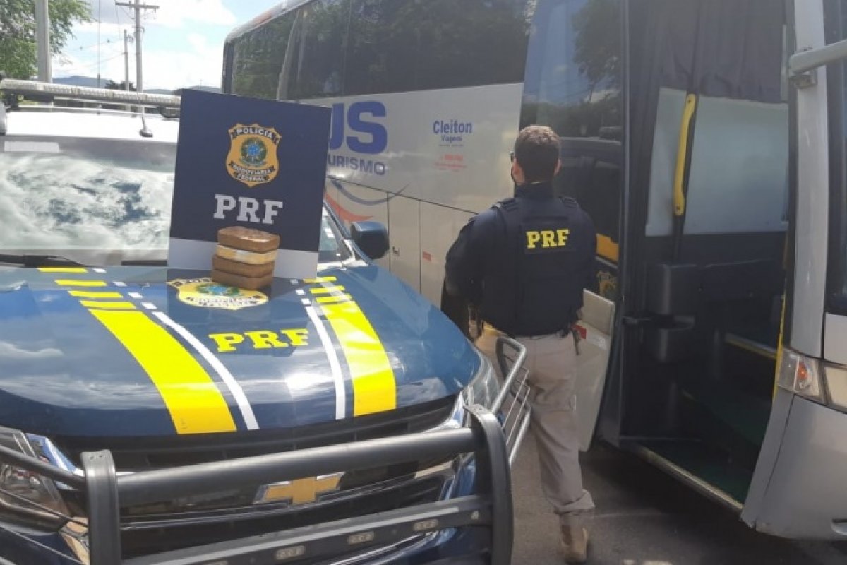 ÁS do baralho do crime é preso transportando crack 