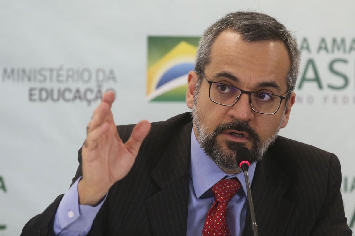 Abraham Weintraub é confirmado como diretor executivo do conselho do Banco Mundial