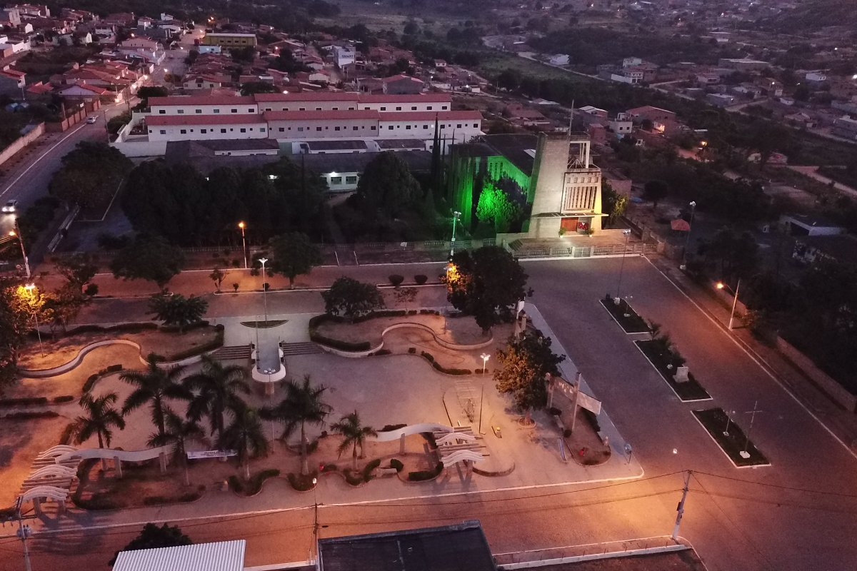 Prefeitura de Seabra abre 33 vagas para contratação imediata