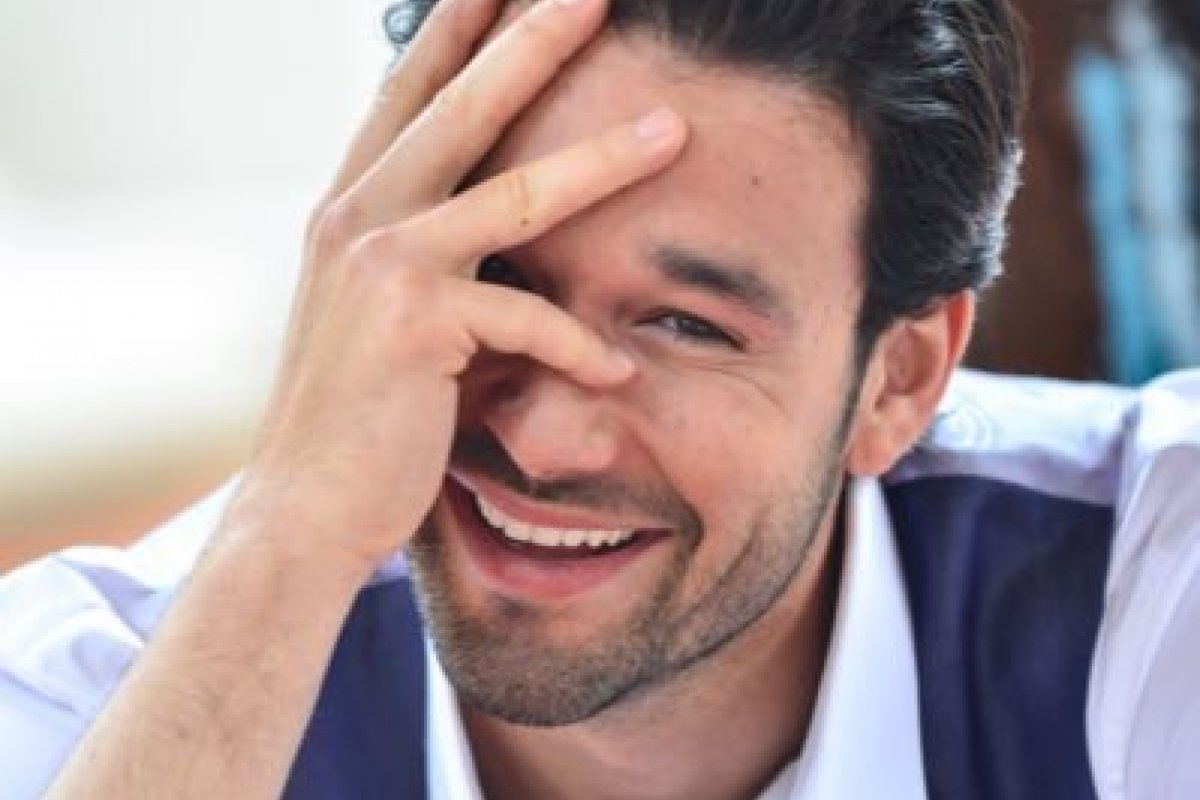 Sergio Marone faz vídeo para defender comunidade LGBT e contesta fala de Silas Malafaia e intolerantes em geral