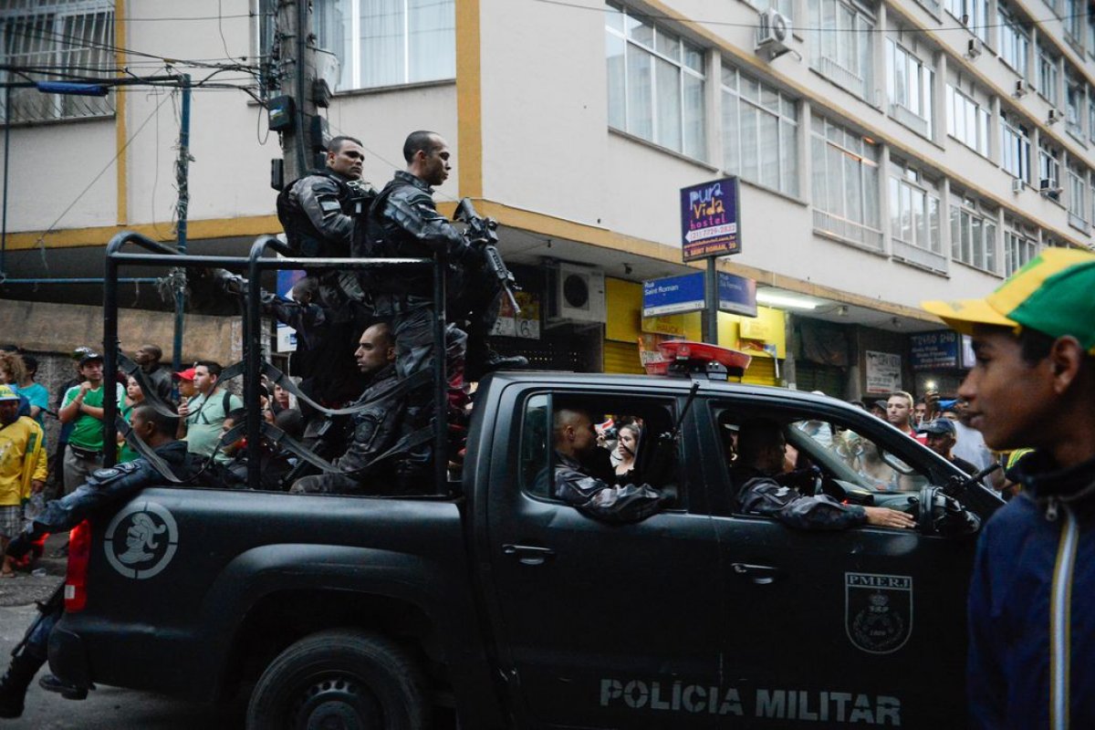 Número de mortes diminui 72,5% após suspensão das operações policiais no Rio de Janeiro