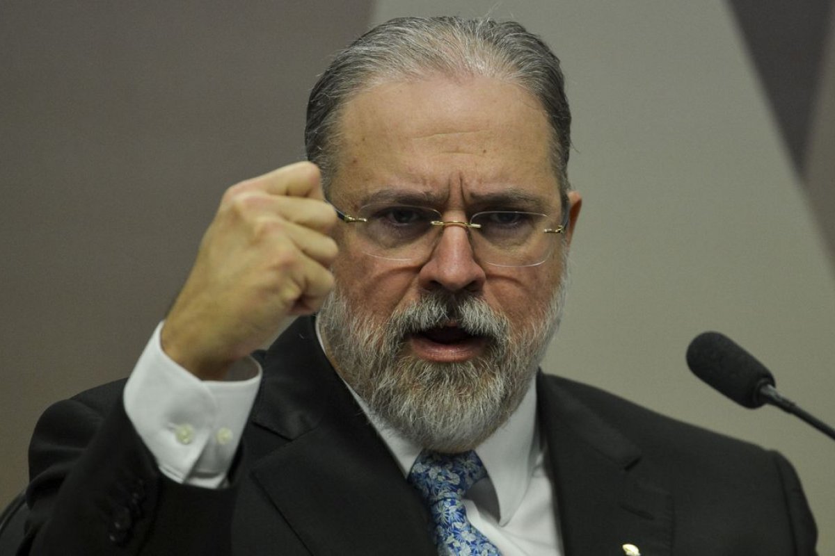 PGR deve recorrer da decisão de Fachin e insistir na tese de compartilhamento de dados