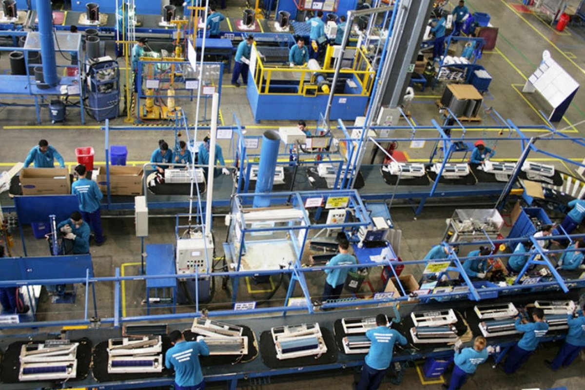 Produção industrial cresce 2 meses seguidos, mas é insuficiente para reverter perdas com pandemia