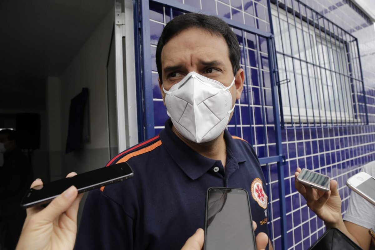 Prates diz que Salvador amanheceu sem paciente aguardando regulação