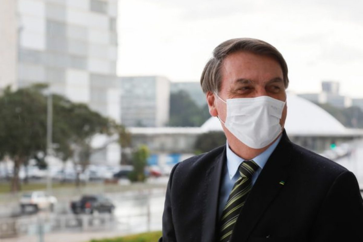 Enquete feita pelo Twitter aponta 64,9% de aprovação sobre a postura de Bolsonaro no controle da pandemia