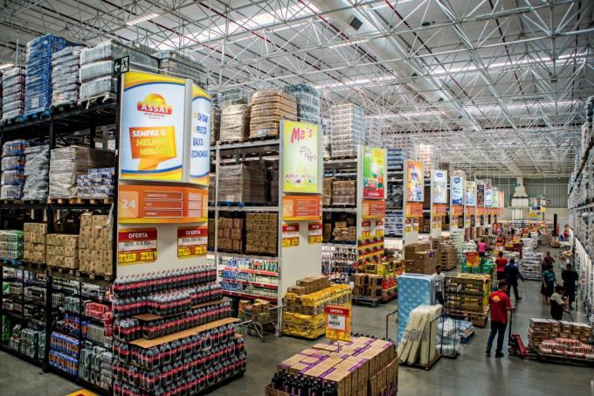 Rede atacadista oferece mais de 200 vagas de emprego em Salvador