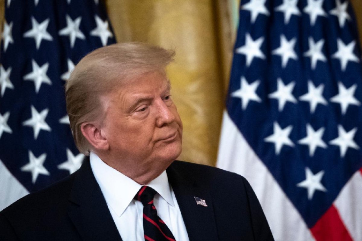 "Parece um ataque terrível", diz Donald Trump sobre explosões em Beirute 