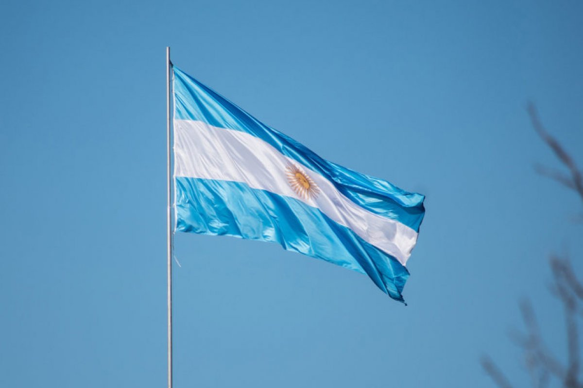 Argentina registra número recorde de mortes pela covid-19 em apenas um dia