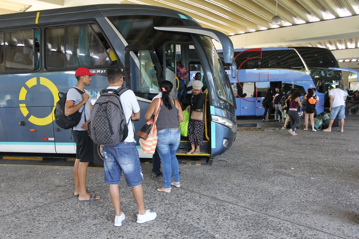 Transporte intermunicipal é retomado em algumas cidades da Bahia