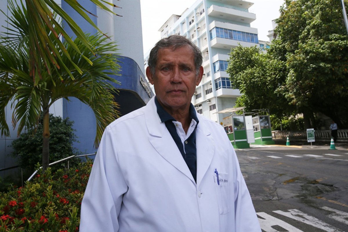 Roberto Badaró afirma que a primeira onda da pandemia da Covid-19 na Bahia já passou
