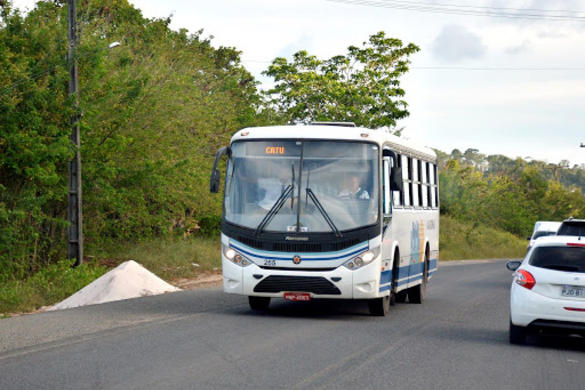 Bahia tem mais três municípios com transporte suspenso
