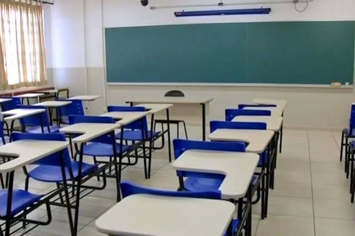 Governo prorroga suspensão de aulas e eventos na Bahia
