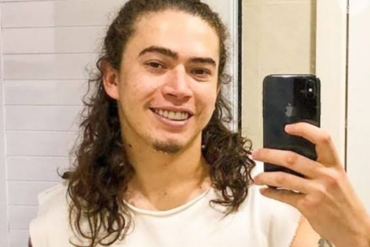 Com desabafo emocionante, Whindersson Nunes oferece apoio psicológico para menina de 10 anos grávida após estupro do tio 