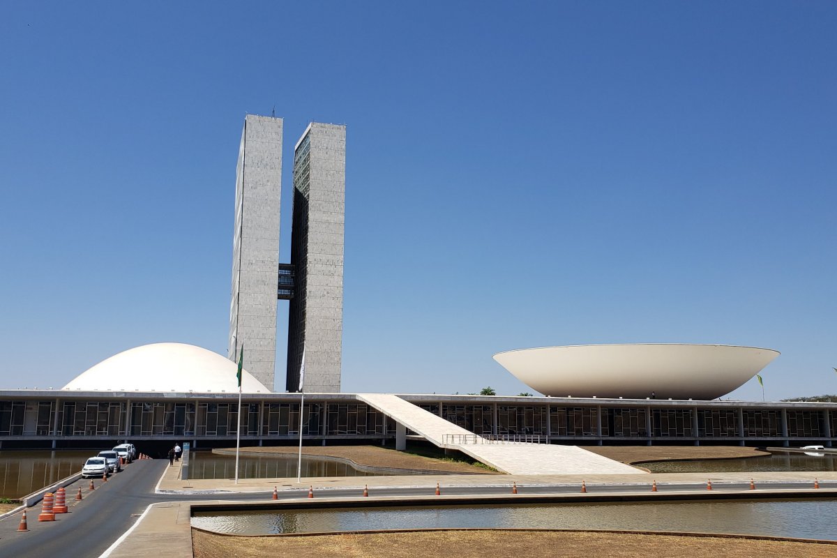 Congresso questiona STF sobre aval do parlamento para as privatizações do governo