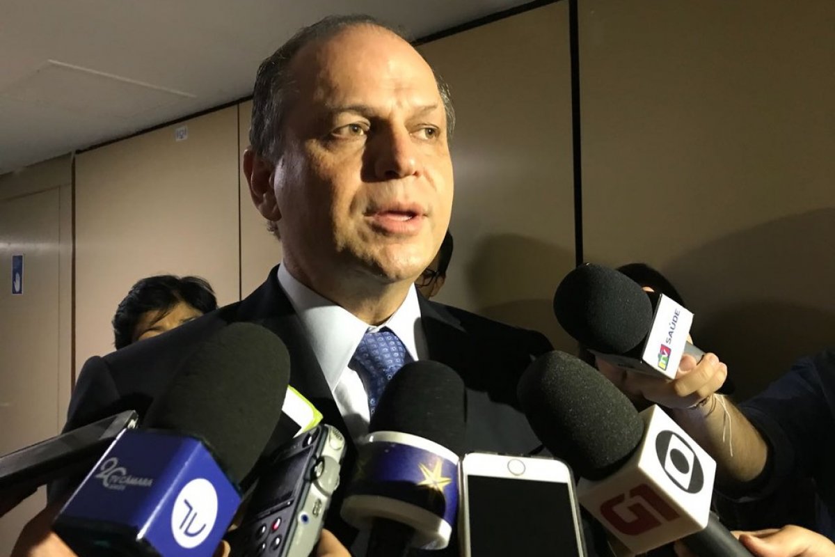 Indicação de Ricardo Barros para liderança do governo é publicada no Diário Oficial