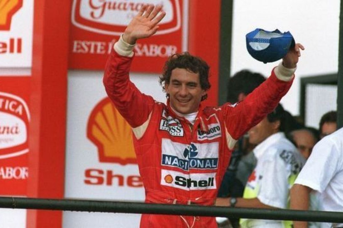F1 elege Ayrton Senna como piloto mais rápido da história