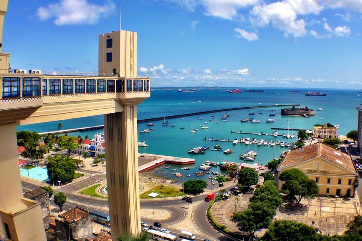 Após requalificação, atividades no Elevador Lacerda são retomadas com protocolos de segurança
