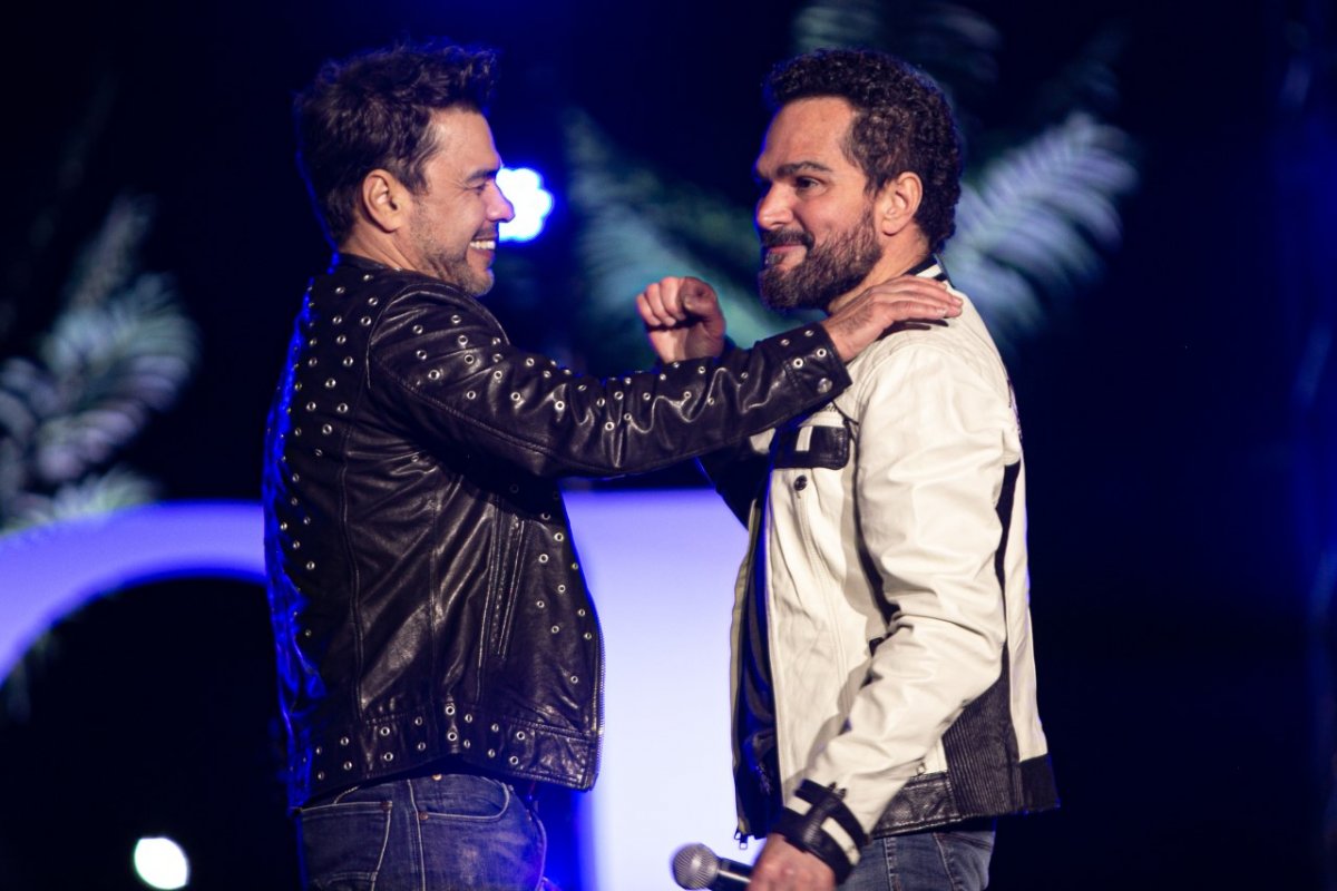 Zezé Di Camargo e Luciano fazem primeiro show Drive In no Allianz Parque 
