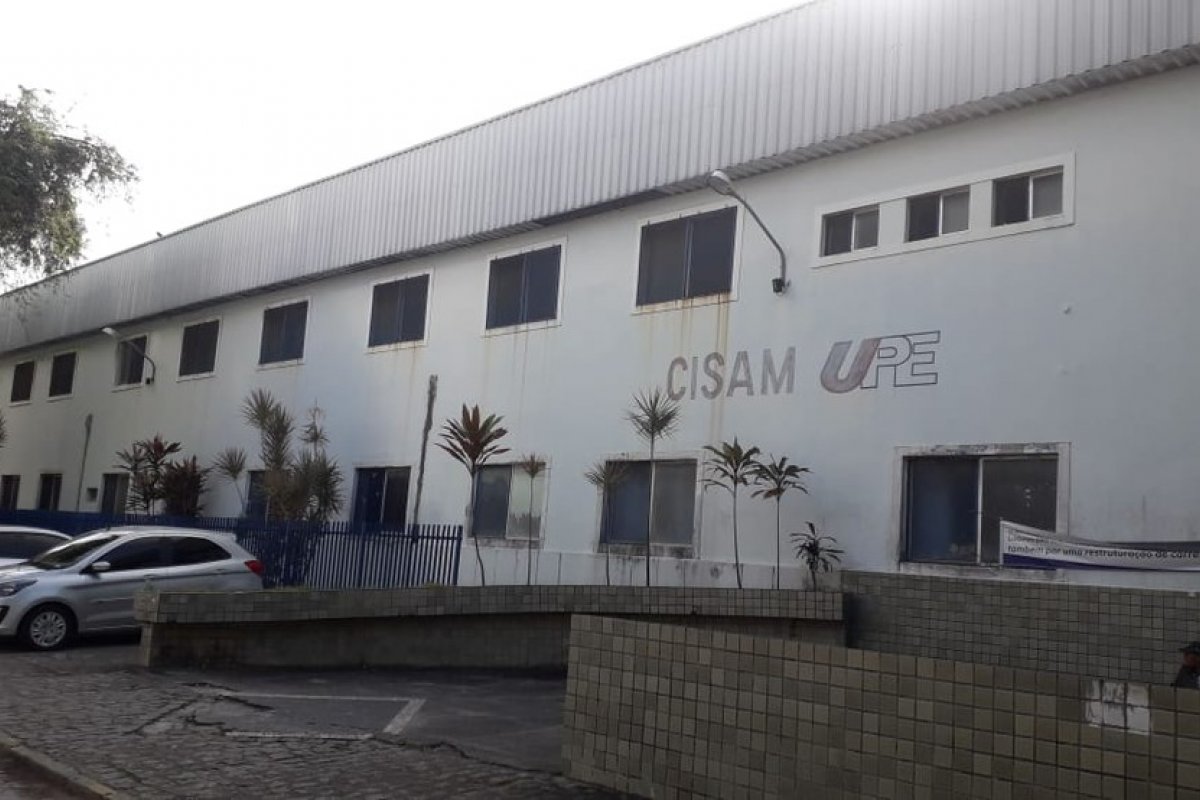 Menina de 10 anos estuprada no ES deixa hospital em Pernambuco