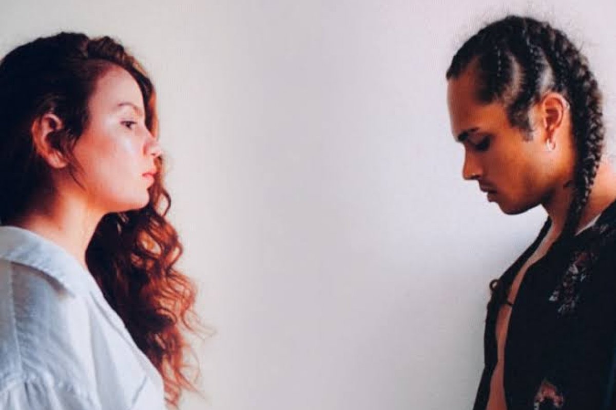 Com Vitão, Carol Biazin lança single e clipe "Sempre Que Der"
