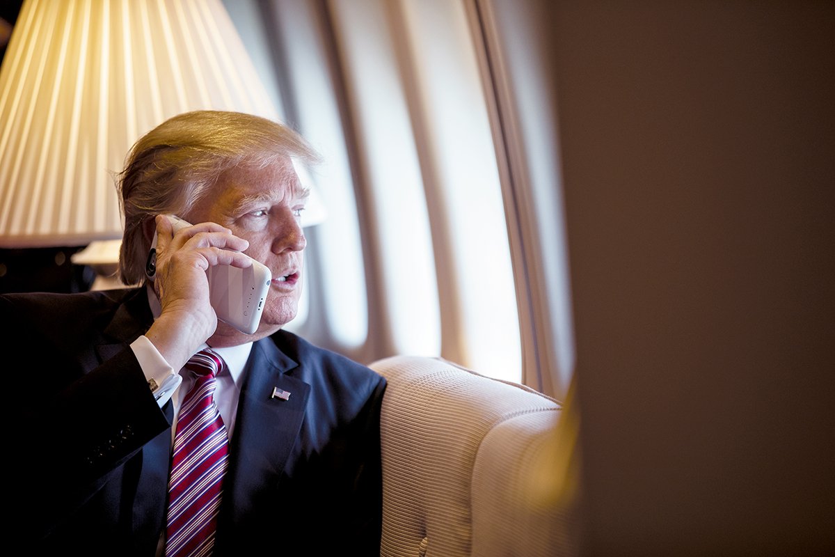 Em gravações de áudio, irmã de Trump descreve presidente como um homem "cruel" e "mentiroso"